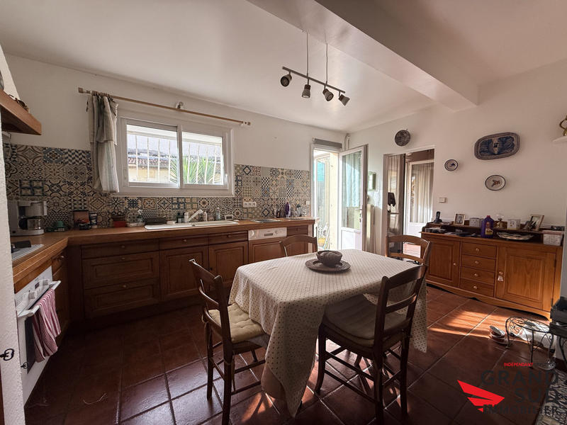 Maison ancienne - 140 m² - 5 pièces