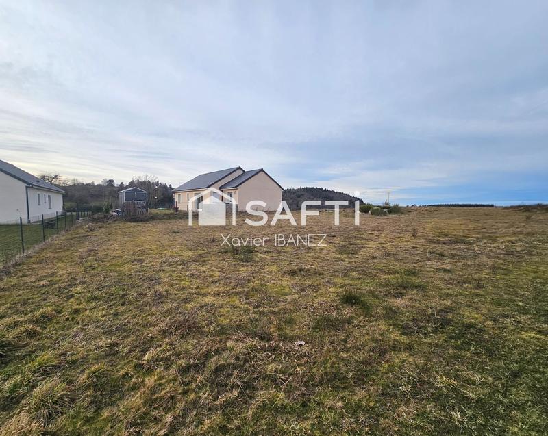 Terrain - 739 m²