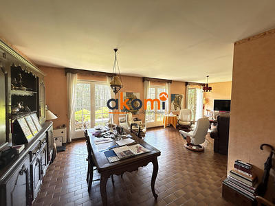 Maison - 102 m² - 3 pièces