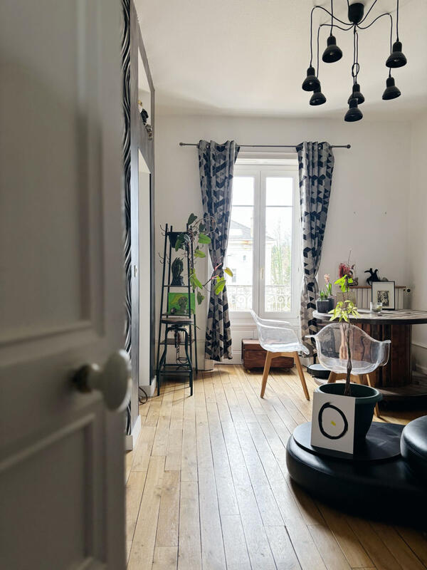 Appartement - 77 m² - 3 pièces