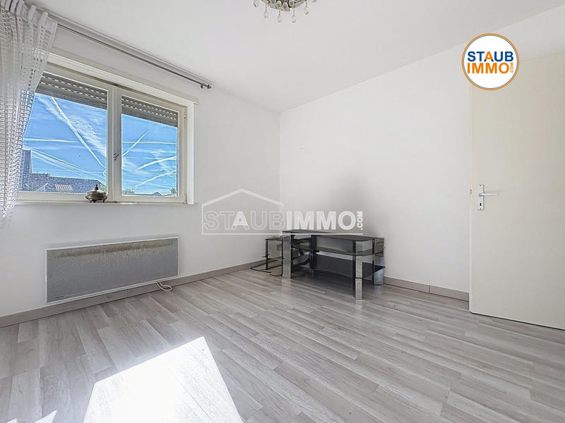 Maison - 111 m² - 5 pièces