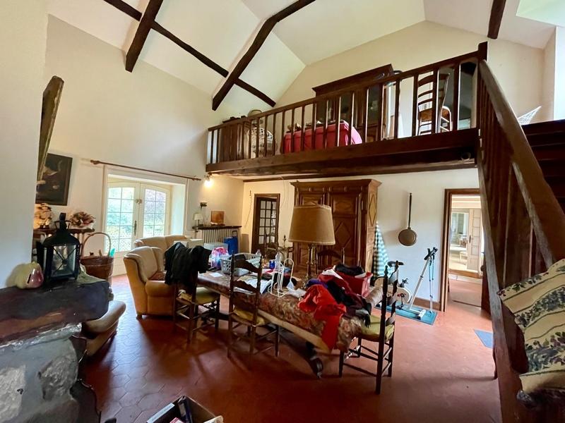 Maison - 193 m² - 7 pièces