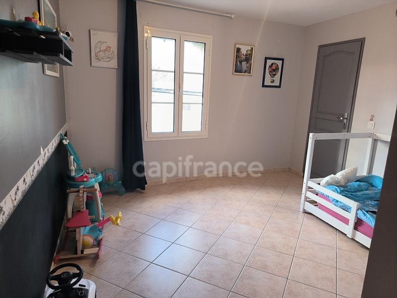 Maison - 142 m² - 4 pièces