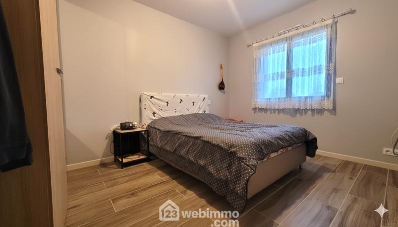 Maison - 122 m² - 4 pièces