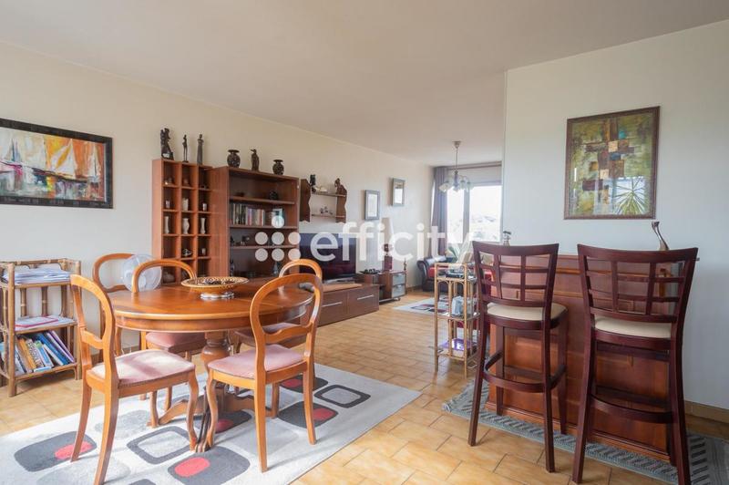 Appartement - 110 m² - 5 pièces