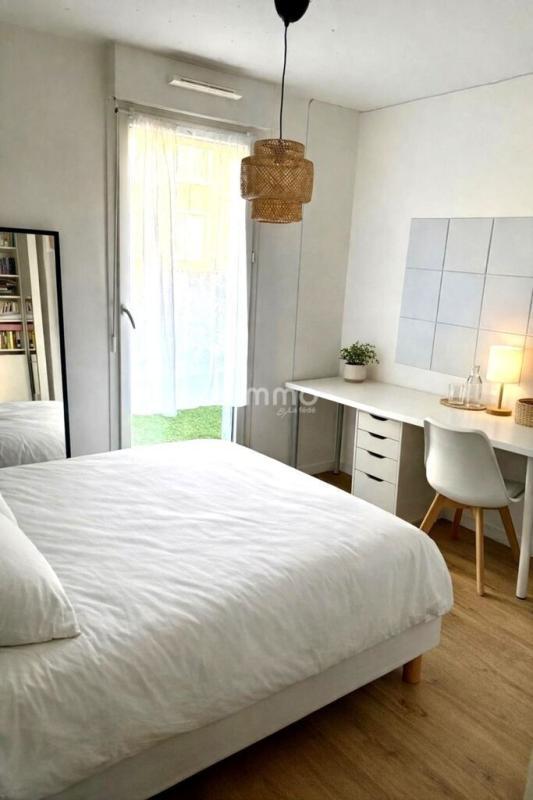 Appartement - 96 m² - 5 pièces