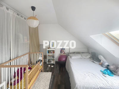 Immeuble - 143 m² - 7 pièces