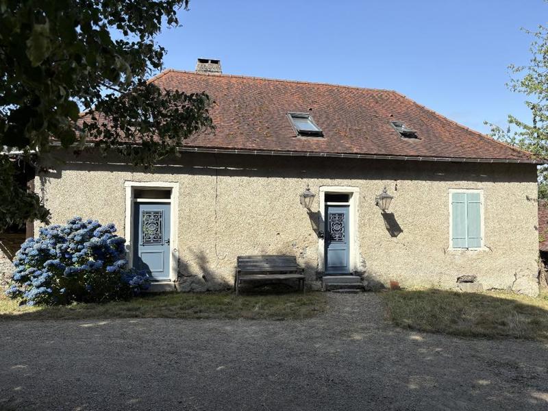 Maison en pierre - 94 m² - 6 pièces