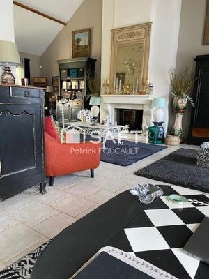 Maison de maîtres - 444 m² - 13 pièces