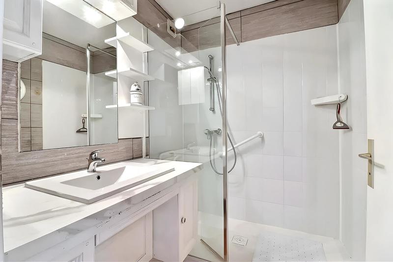 Appartement - 82 m² - 3 pièces