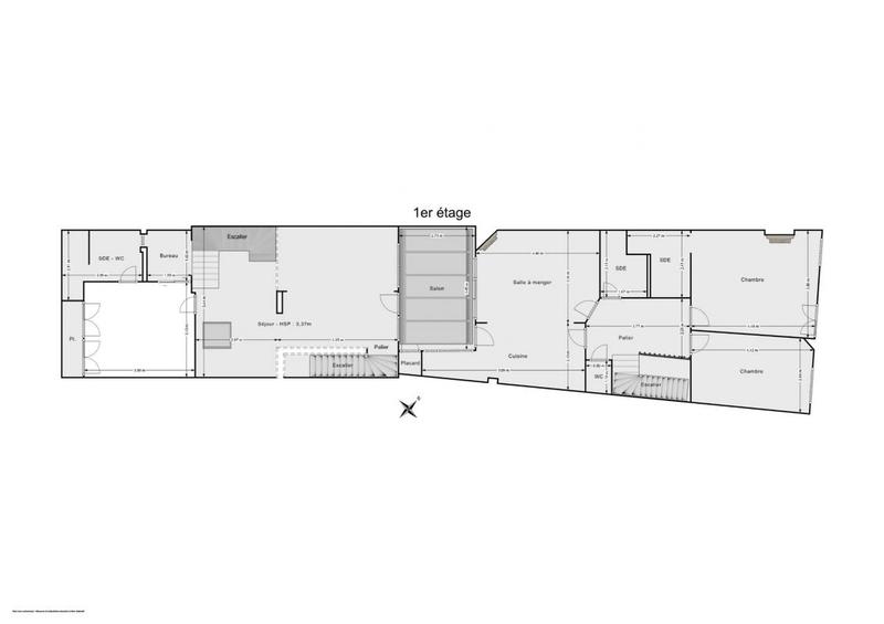 Maison - 250 m² - 7 pièces