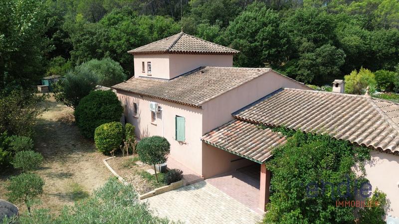 Maison - 169 m² - 5 pièces