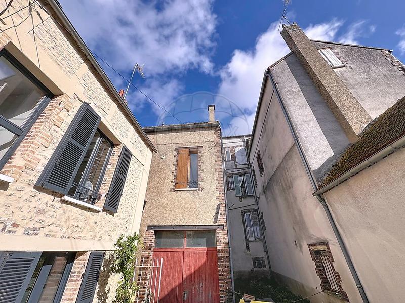 Immeuble - 133 m² - 6 pièces