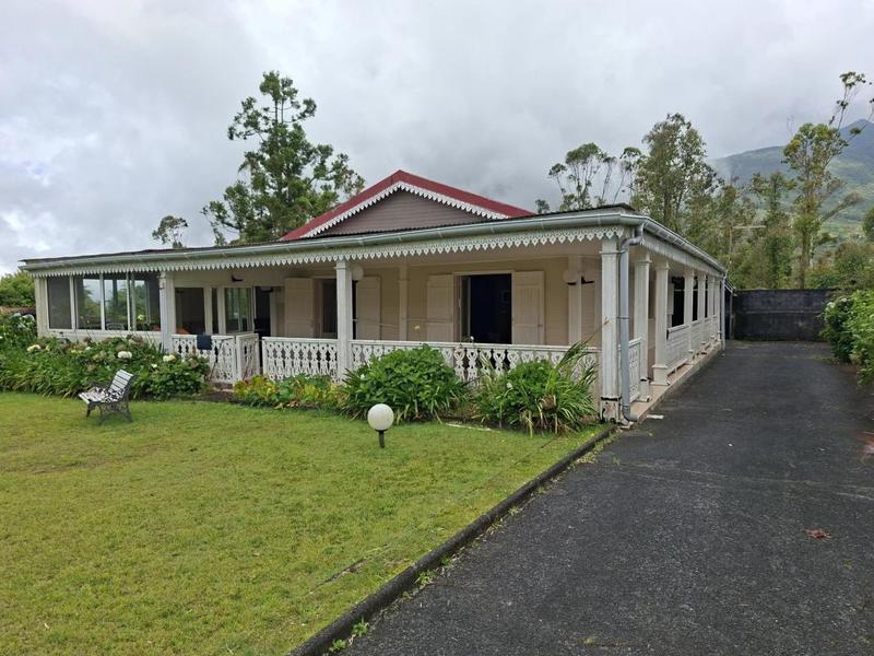 Villa - 178 m² - 6 pièces