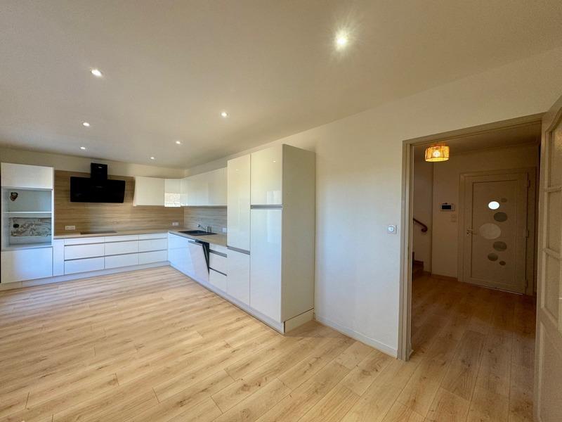 Maison - 136 m² - 6 pièces