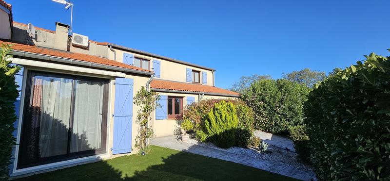 Maison - 170 m² - 7 pièces