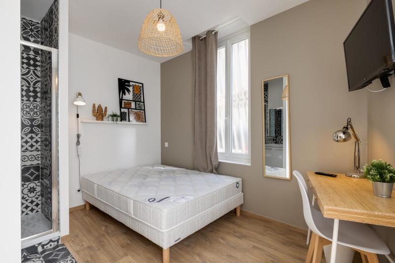 Maison en pierre - 171 m² - 10 pièces