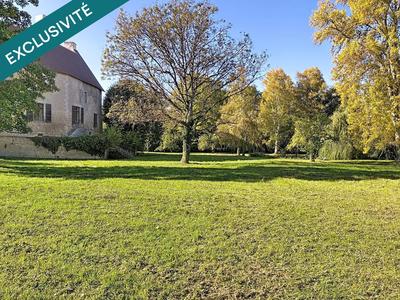 Maison - 450 m² - 11 pièces