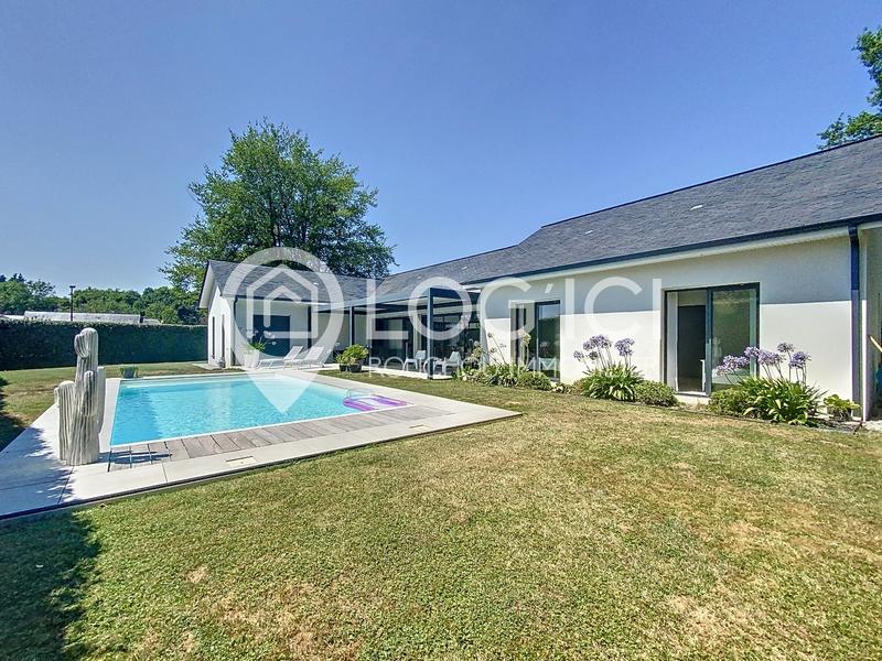 Maison contemporaine - 158 m² - 4 pièces