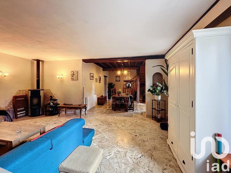 Maison - 208 m² - 8 pièces