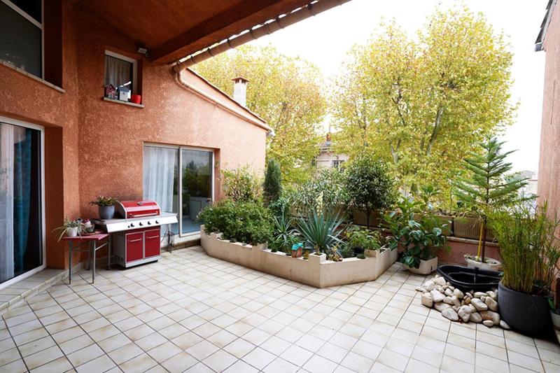 Immeuble - 650 m² - 14 pièces