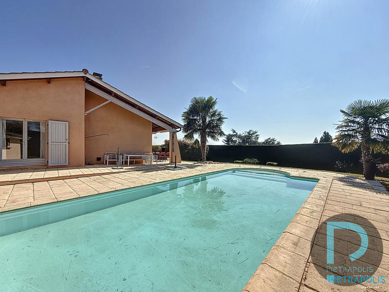 Villa - 125 m² - 5 pièces