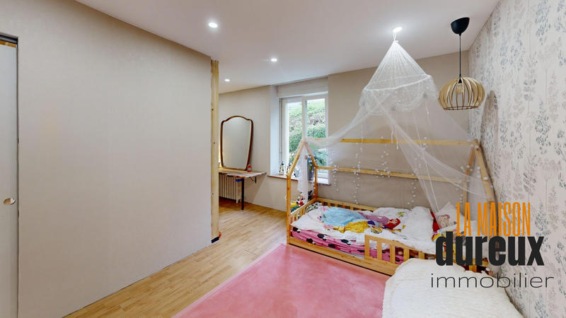 Maison ancienne - 170 m² - 6 pièces