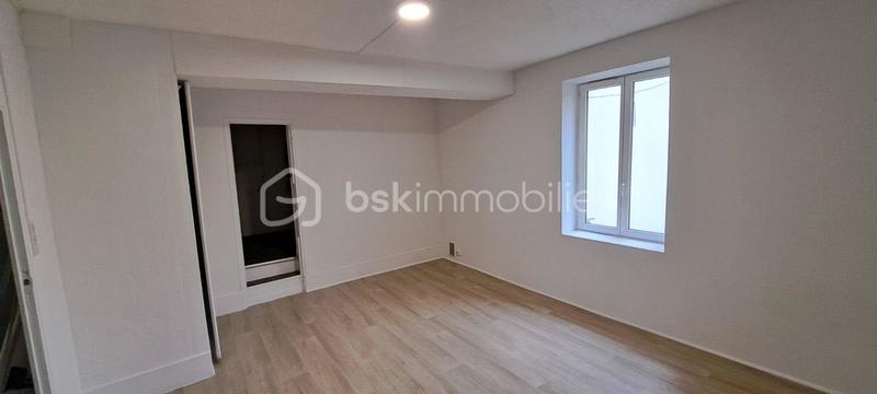 Immeuble - 318 m² - 12 pièces
