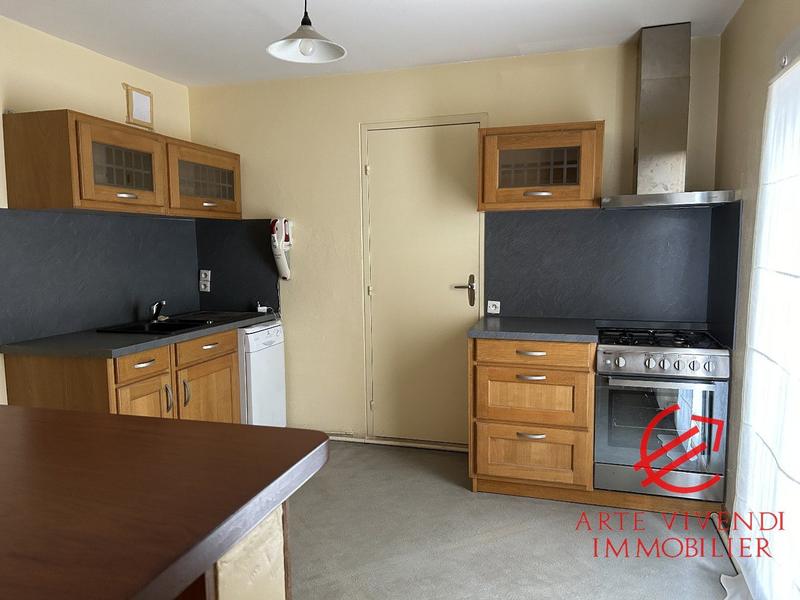 Maison - 90 m² - 4 pièces