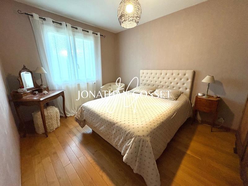 Maison - 152 m² - 7 pièces