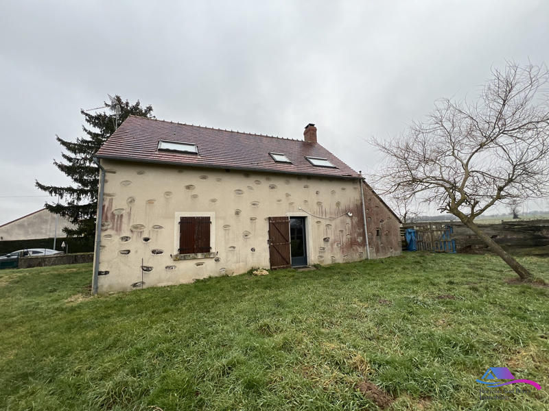 Maison - 90 m² - 4 pièces
