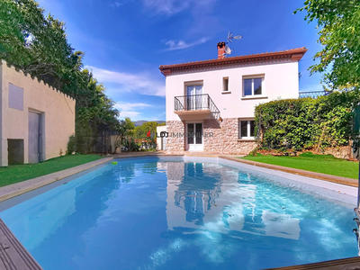 Maison - 157 m² - 6 pièces