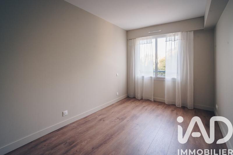 Appartement - 94 m² - 4 pièces