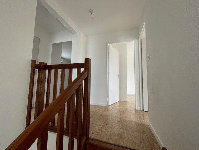 Maison - 106 m² - 5 pièces