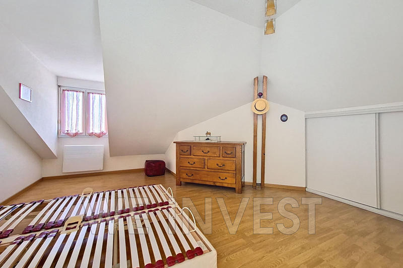 Appartement - 84 m² - 4 pièces