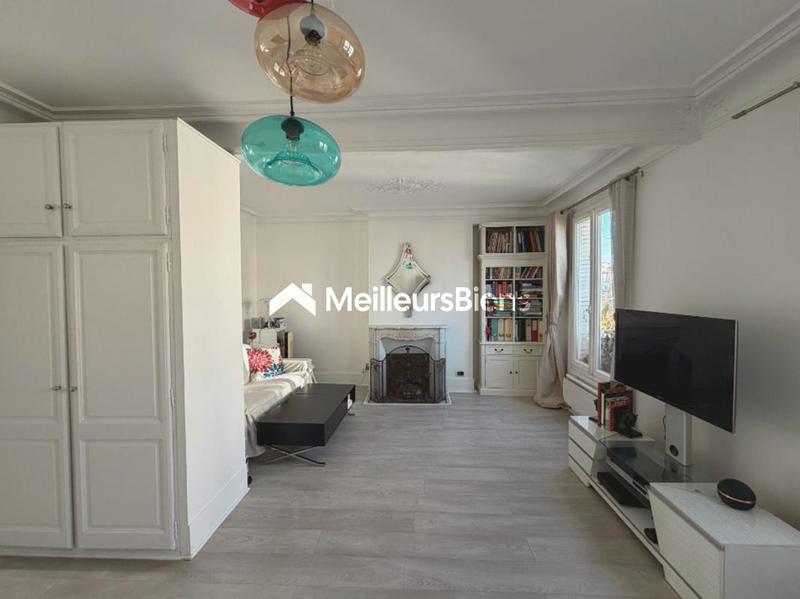 Appartement ancien - 48 m² - 2 pièces