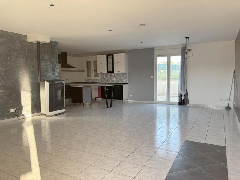 Maison - 110 m² - 5 pièces