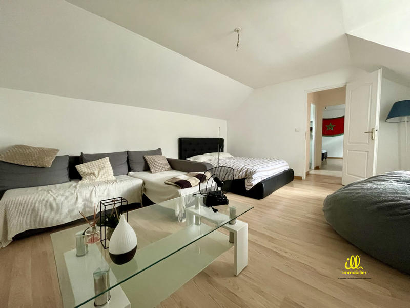 Maison - 131 m² - 6 pièces