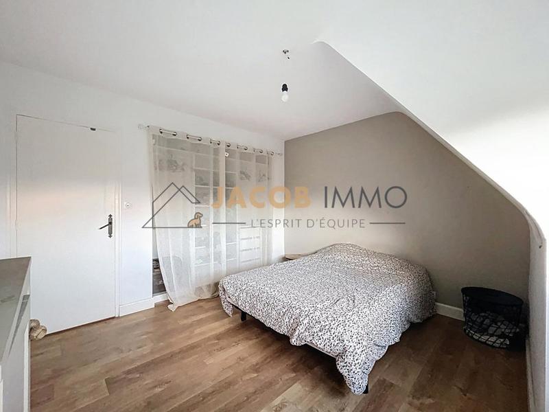 Maison - 110 m² - 7 pièces