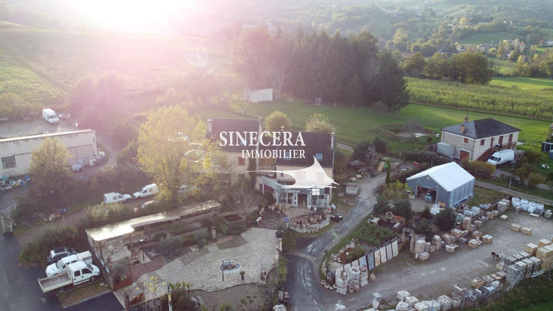 Immeuble - 1 300 m²