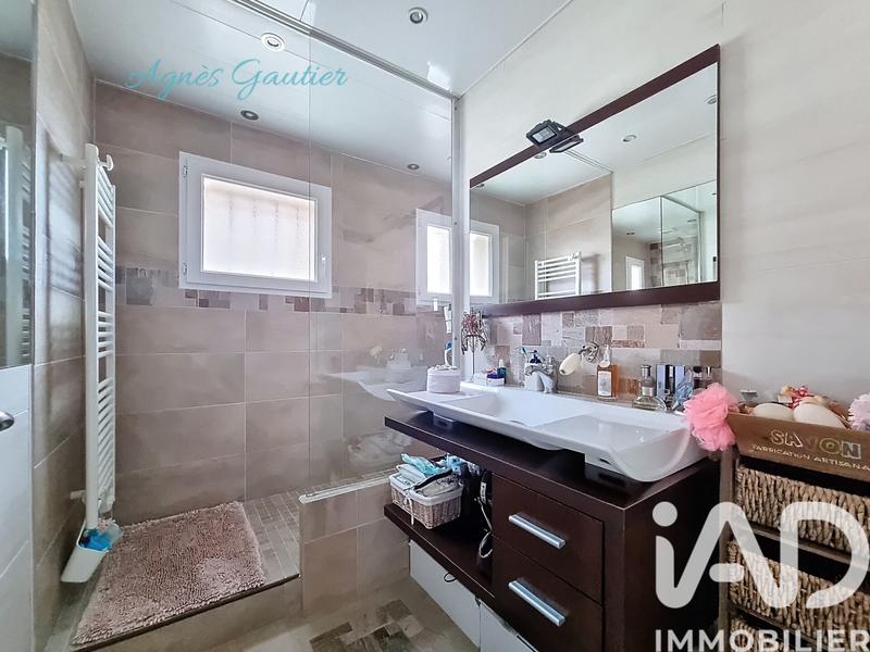 Maison - 109 m² - 7 pièces