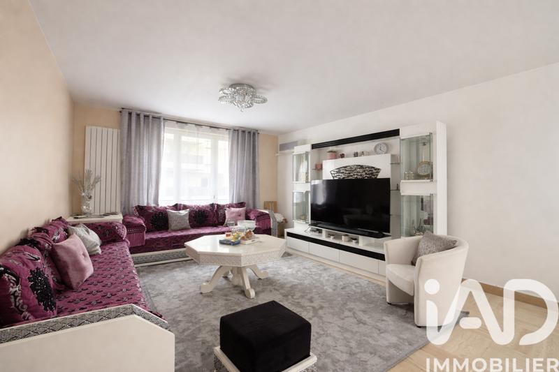 Maison - 177 m² - 8 pièces