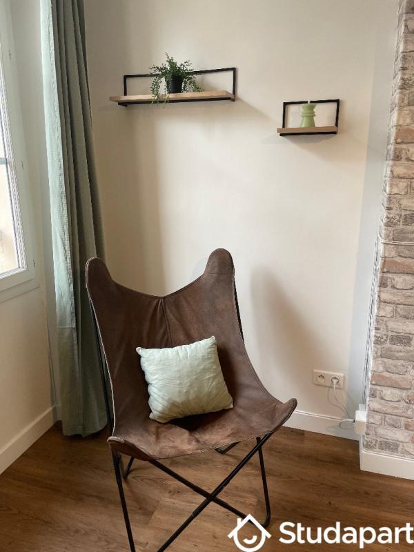 Chambre - 11 m² - 1 pièce