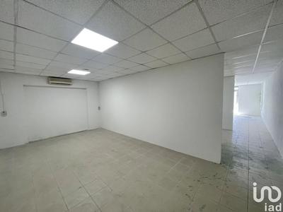 Local commercial - 85 m² - 4 pièces