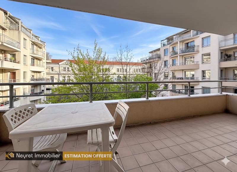 Appartement - 68 m² - 3 pièces