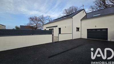 Maison - 105 m² - 5 pièces