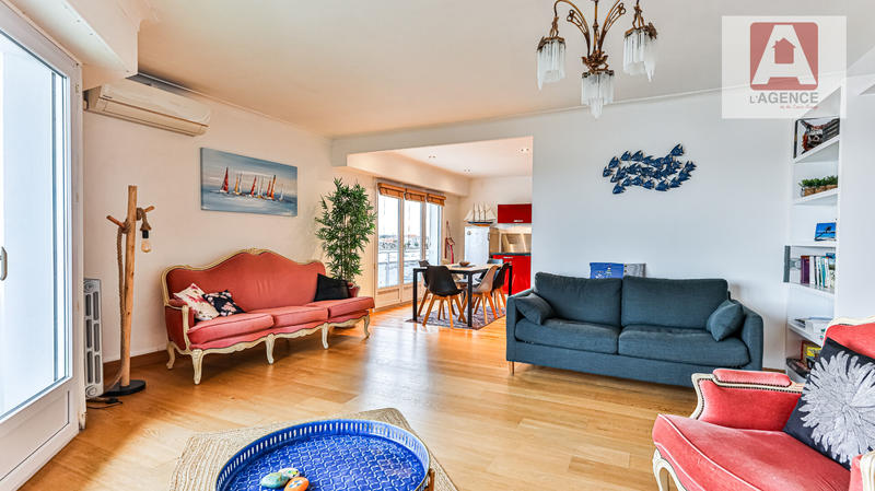 Appartement - 82 m² - 3 pièces