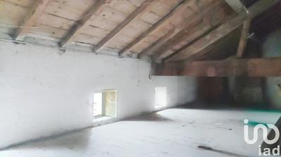 Appartement - 120 m² - 1 pièce