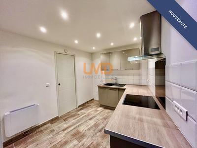 Maison de village - 100 m² - 4 pièces