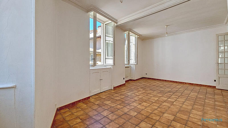 Appartement - 125 m² - 5 pièces